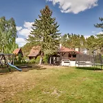 Pod Swierkiem Prázdninový dům Naterki