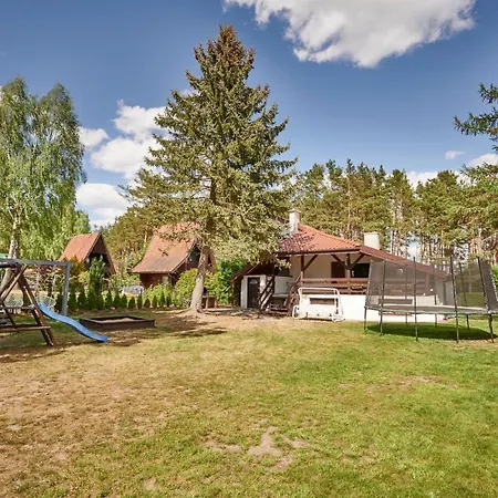 Pod Swierkiem Holiday home Naterki